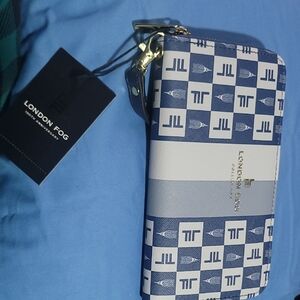 London Fog Navy and White Men's Wallet
